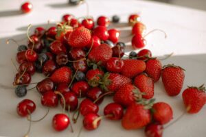 How to Understand and Incorporate Antioxidants into Your Daily Diet for Enhanced Health