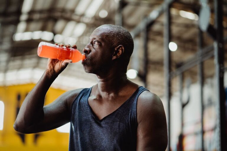 How to Calculate Your Electrolyte Needs for Endurance Training: Sweat Rate Test, Exact Sodium/Potassium/Magnesium Targets, and Best Food vs Sports Drink Sources